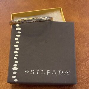 Silpada Etched Bangle Bracelet - Silver
